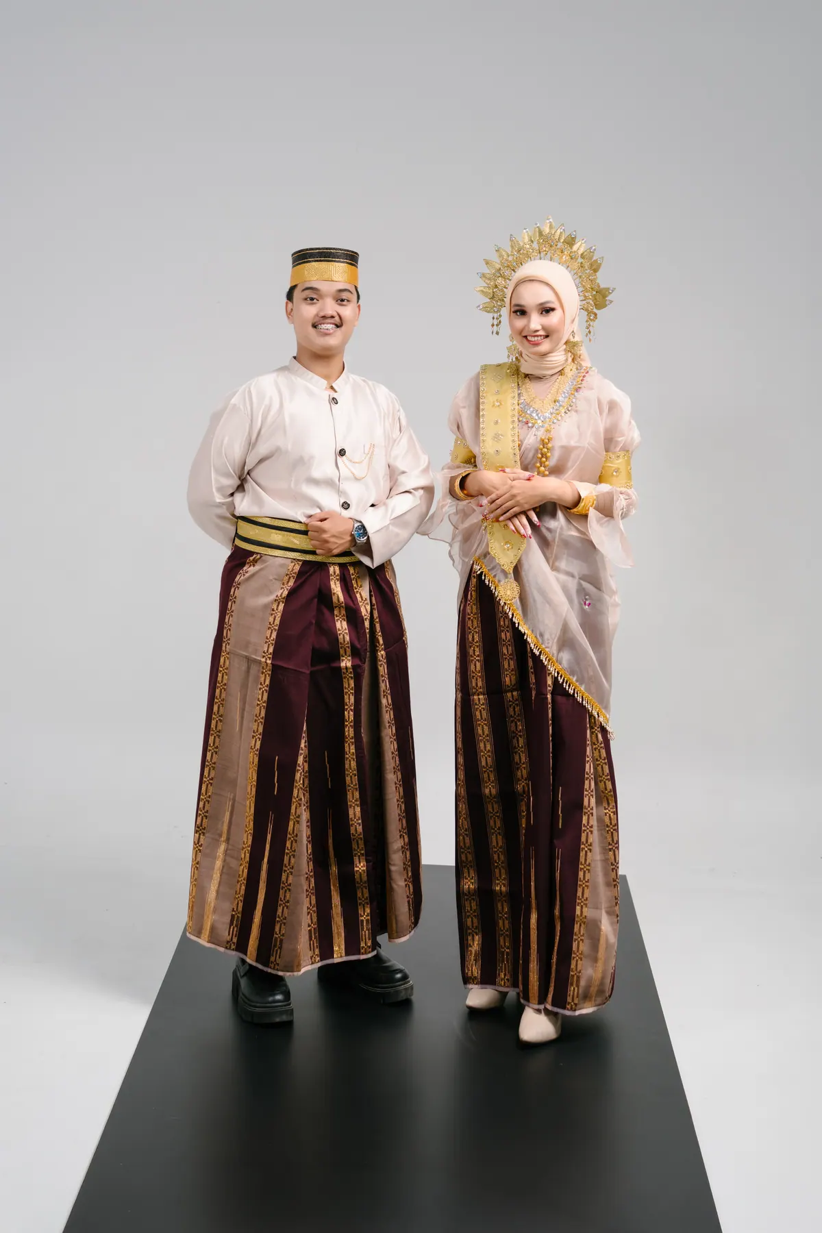 Prewedding indoor romantic